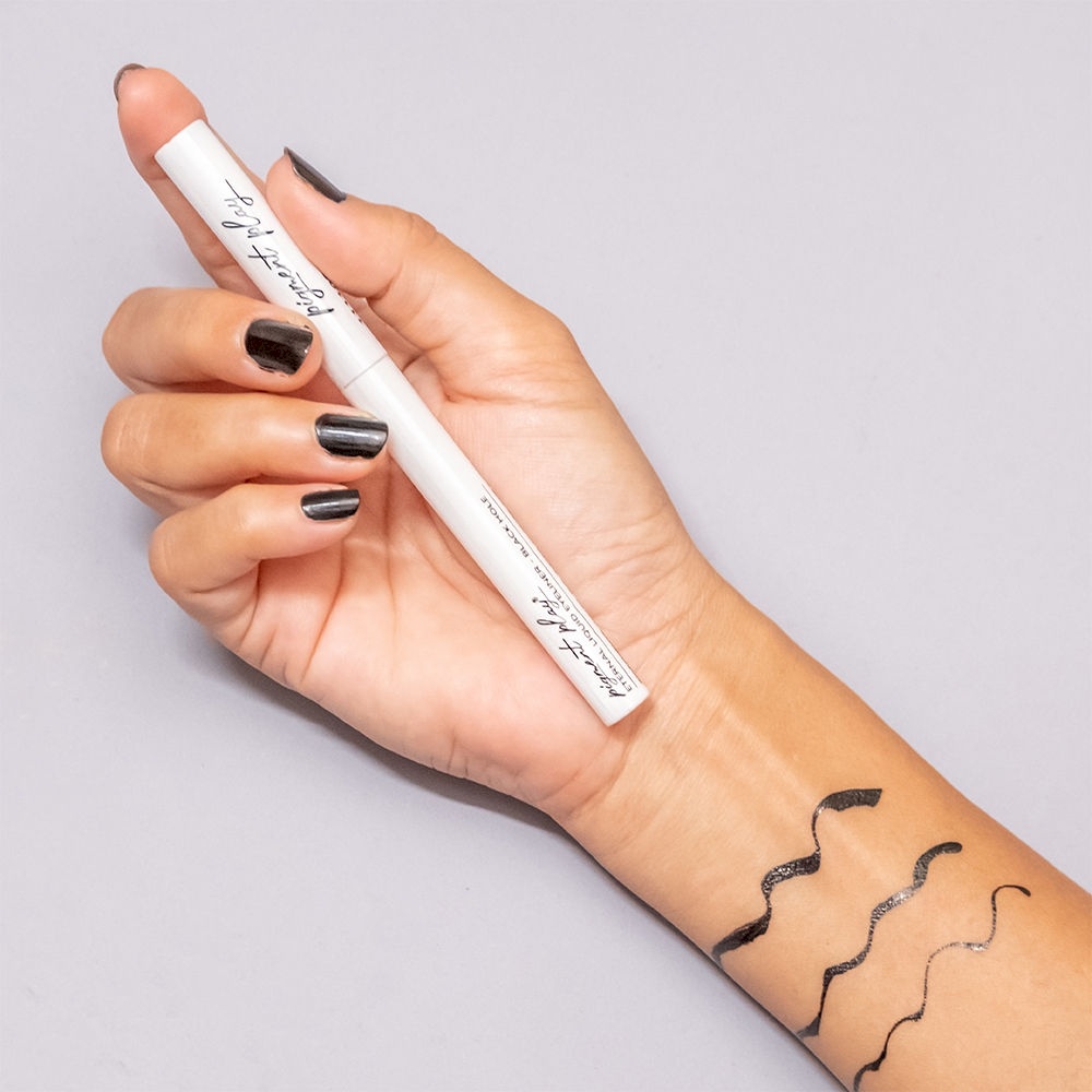 Pigment Play - Black Hole - Liquid Eyeliner
