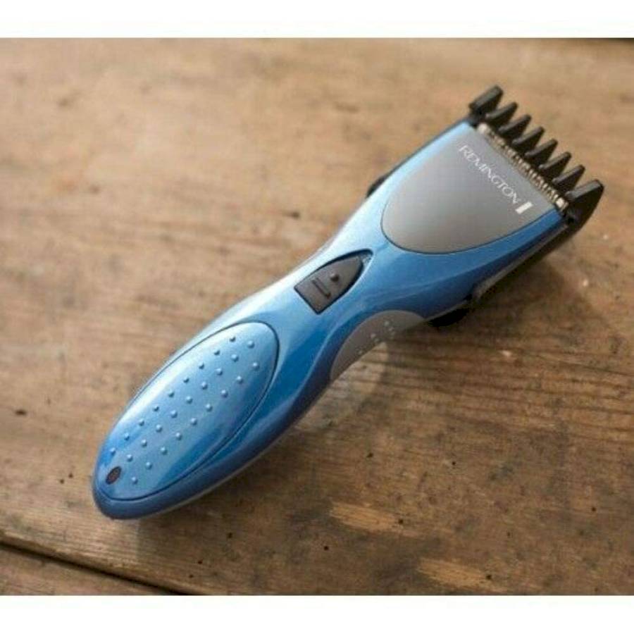 REMINGTON - TITANIUM - HAIR CLIPPER