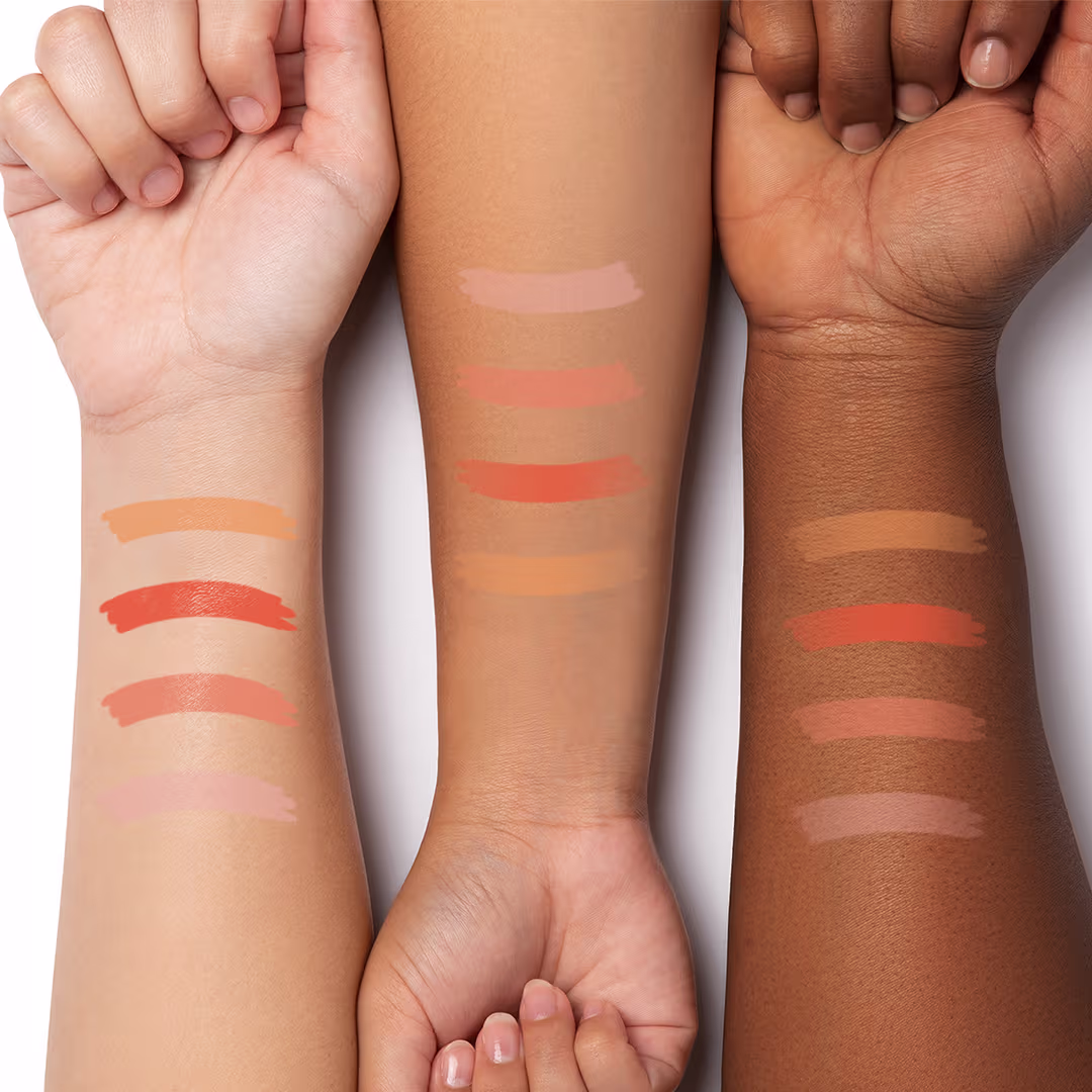 Makeup Revolution - Peach - Revolution Pro 4K Blush Palette