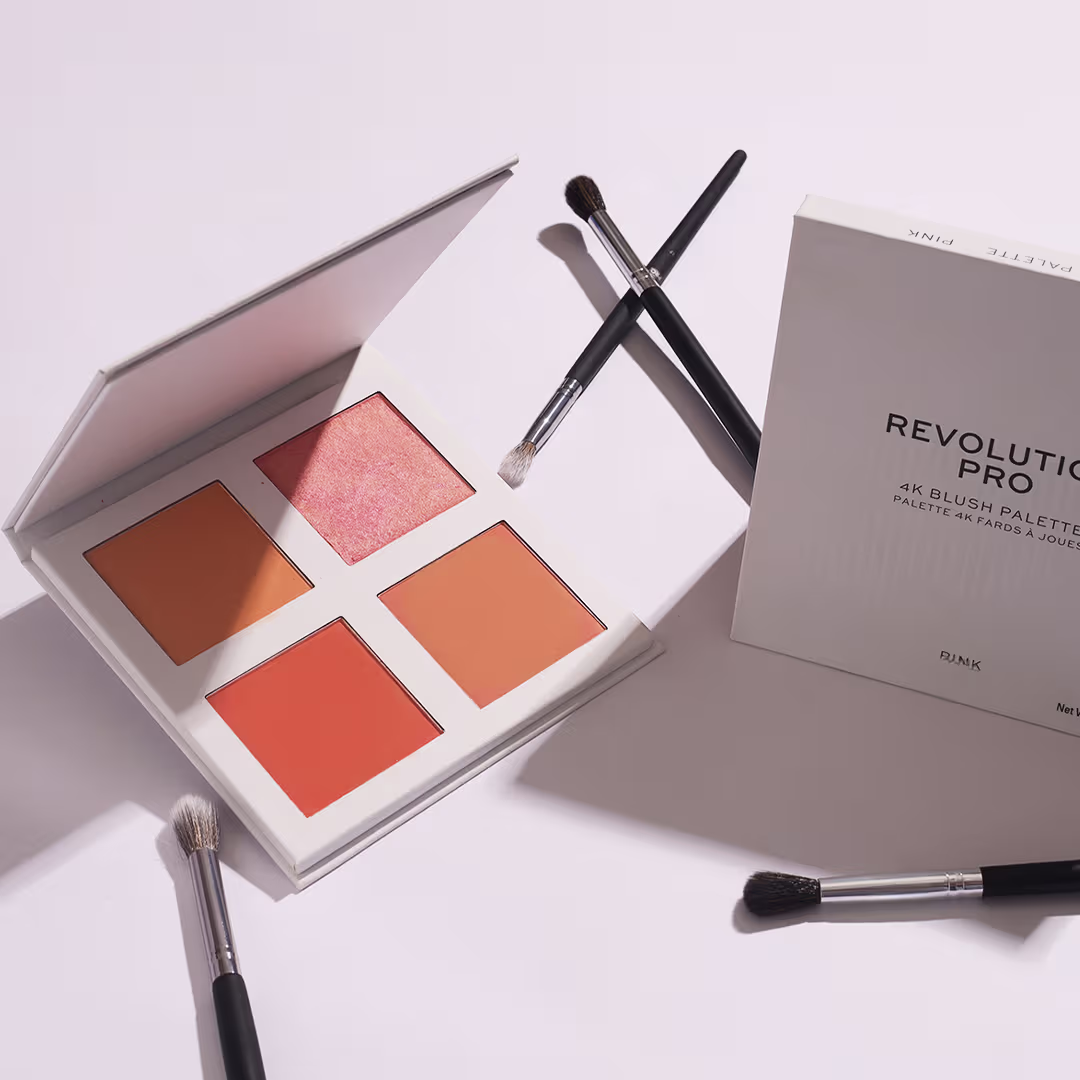Makeup Revolution - Peach - Revolution Pro 4K Blush Palette
