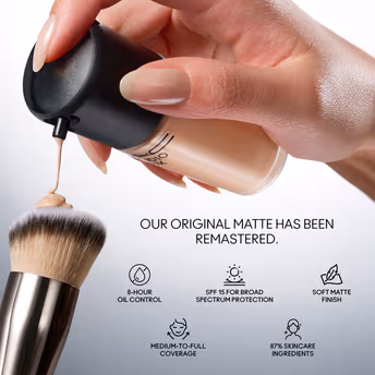M.A.C - NC20 - Studio Fix Fluid SPF 15 - Soft Matte Foundation With Hyaluronic Acid