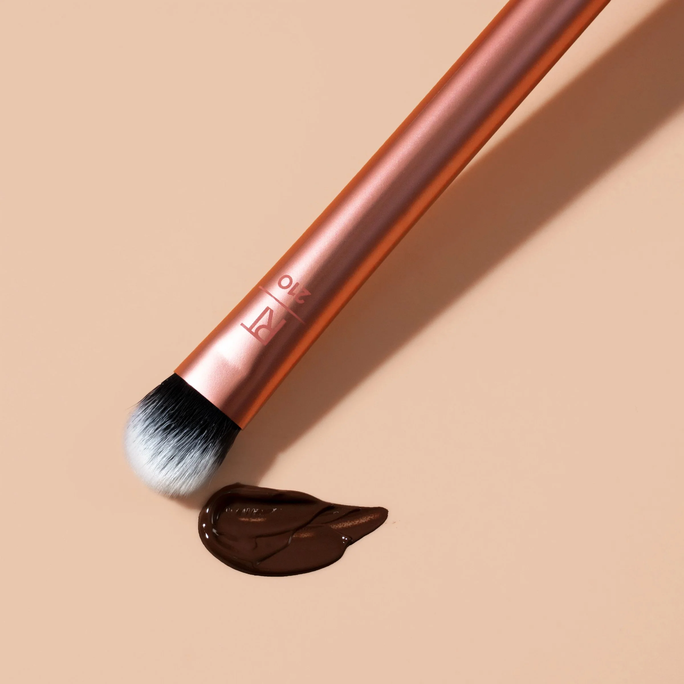 Real Techniques - Expert Concealer-Makeup Brush